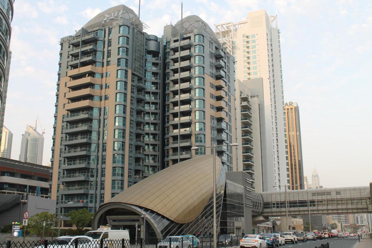 Newly Furnished One Bedroom Apartment Next To Metro & Beach In Marina Residence Dubai Exteriör bild